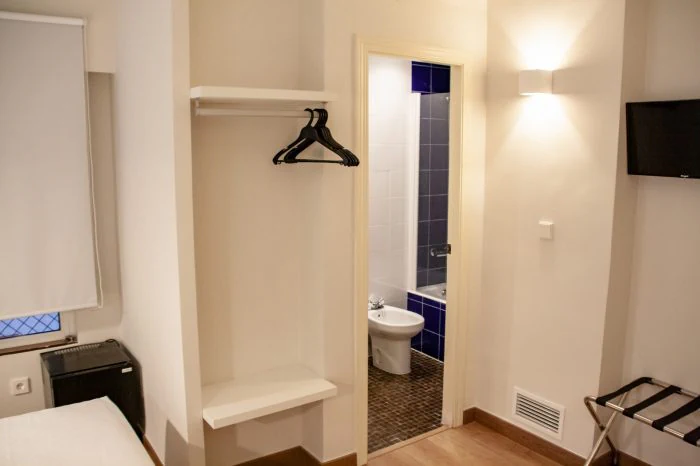 UP-HAB-DOB-DELUXE-05-700x466